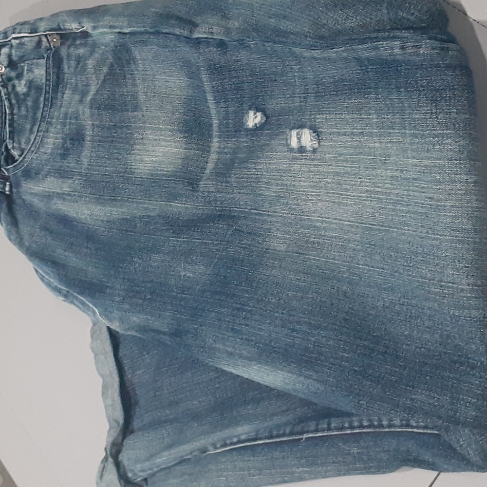 Mens vintage akademiks Jean's. size 42. Lightly distressed.